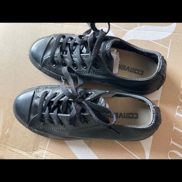 CONVERSE OX LEATHER SNEAKERS WOMENS 5 MENS 3 - Picture 7 of 12